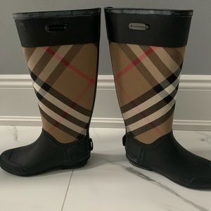 Burberry Rainboots